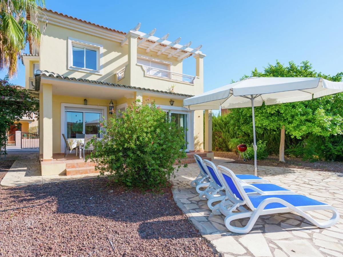 Belvilla By Oyo Villa Mosa Claire Banos y Mendigo Dış mekan fotoğraf